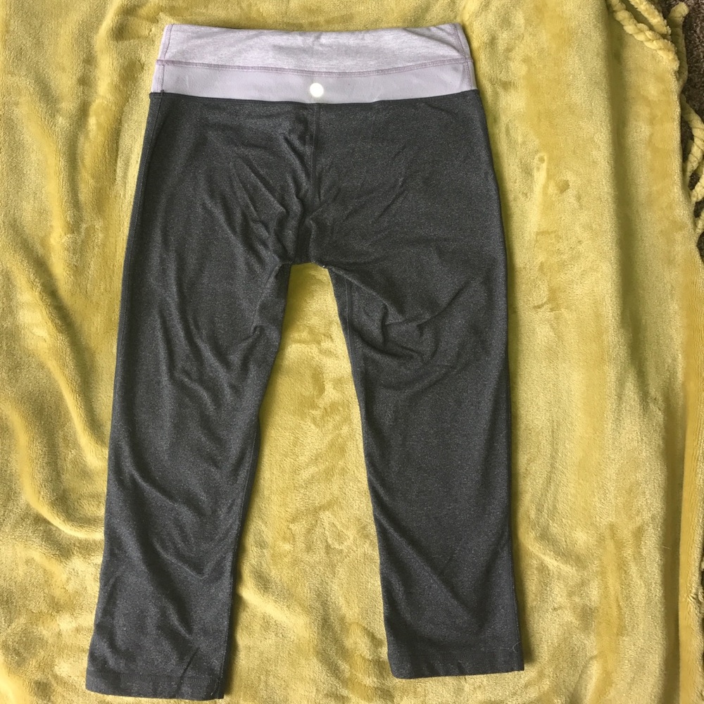 lululemon Dark Grey Cropped Leggings