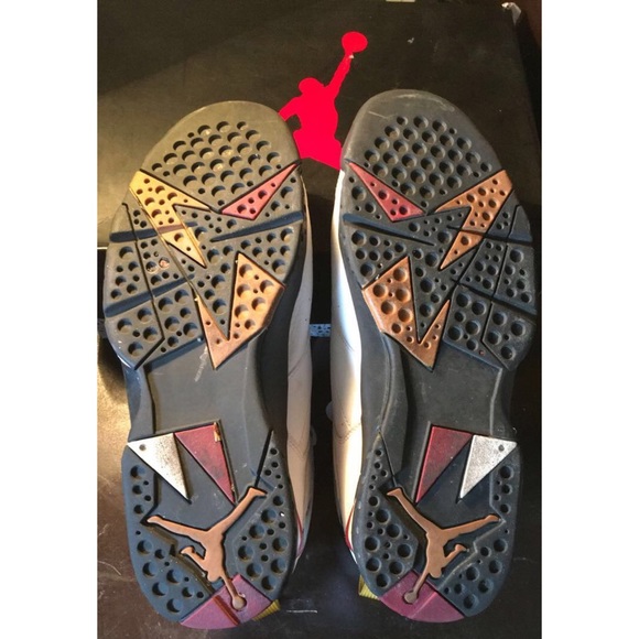 Cardinals 7s Jordans - Picture 6 of 7