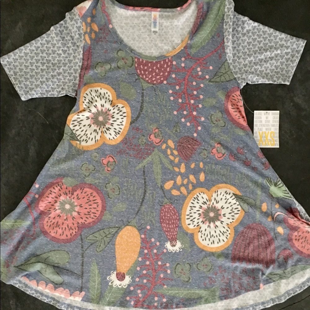 LuLaRoe XXS Perfect T