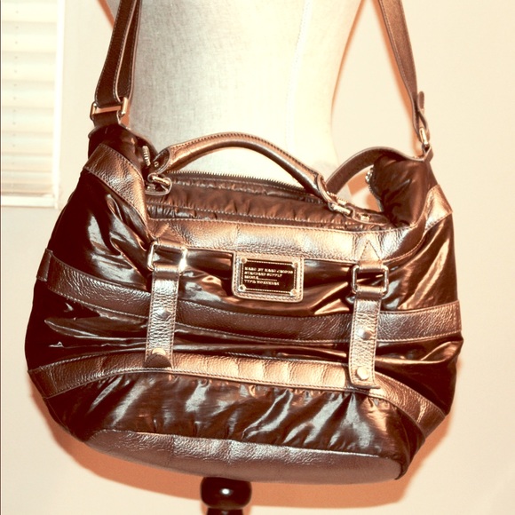 Marc by Marc Jacobs Leather Nylon Black/Silver Expandable Large Bag - Picture 1 of 6
