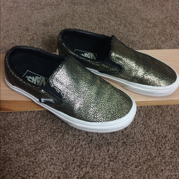 Women's Van's Slip Ons (Gold Dots) Size 6 - Picture 2 of 8