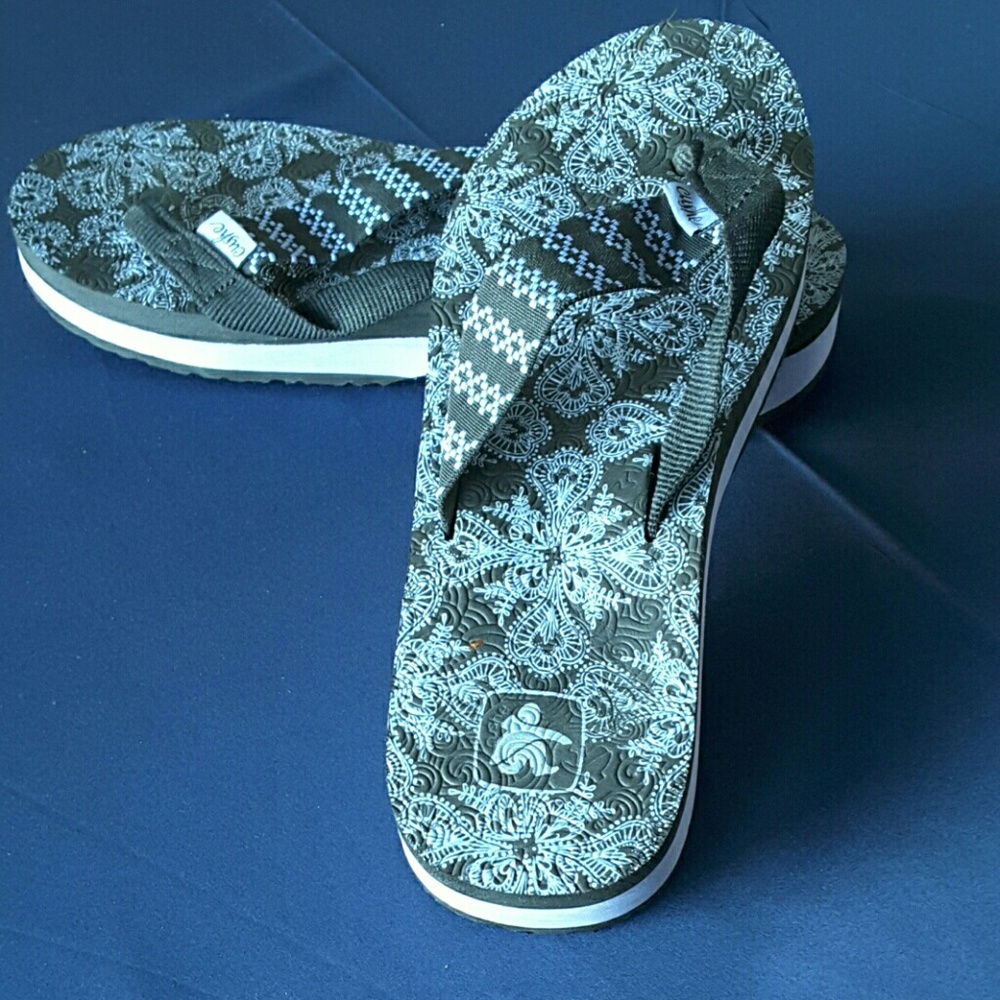 Cushe Flip Flops