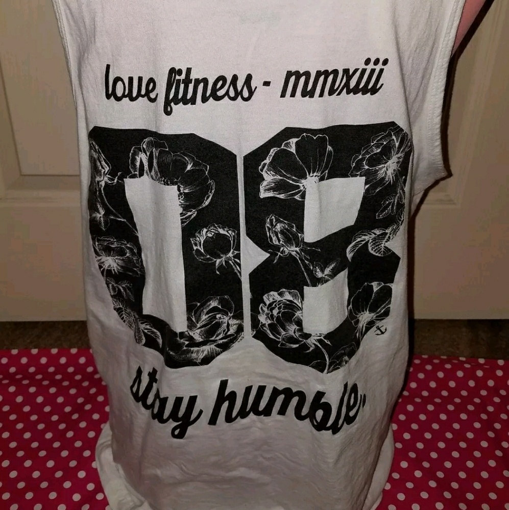 Love fitness top