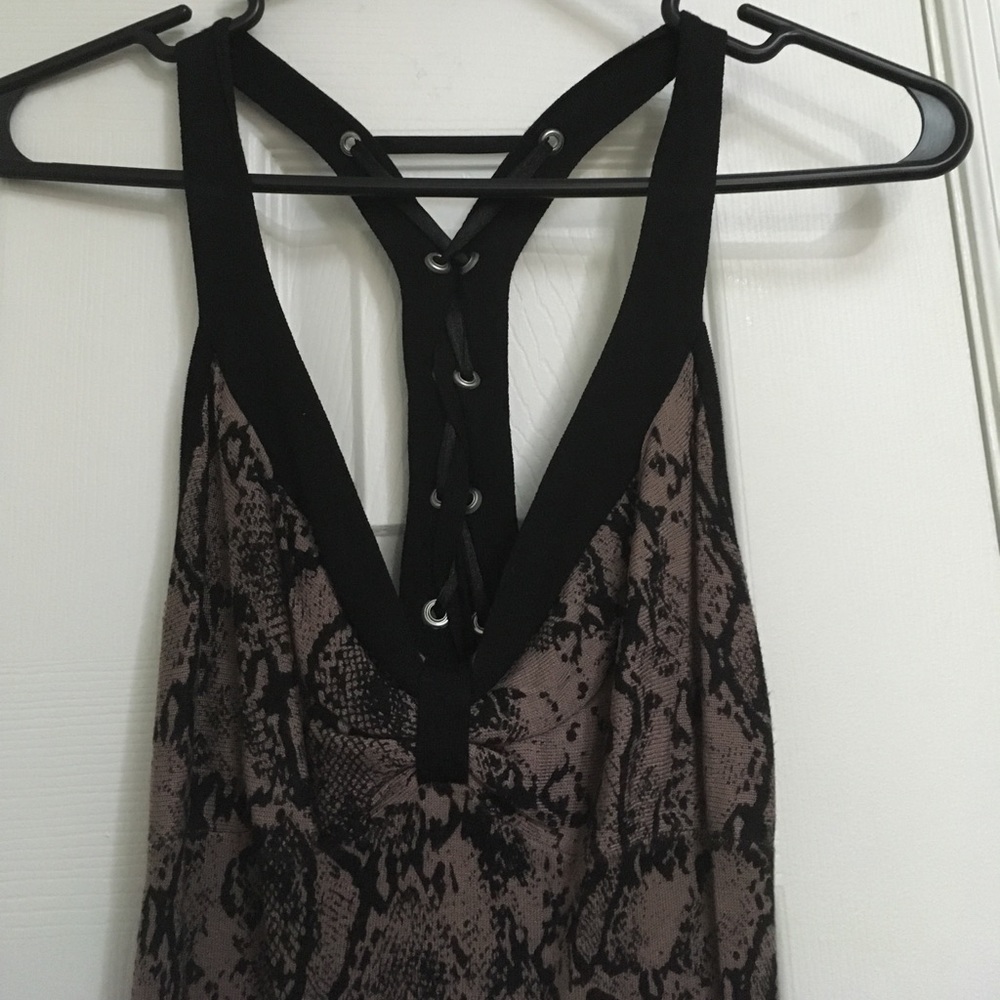 Guess Backless Bodycon Top - Picture 2 of 4