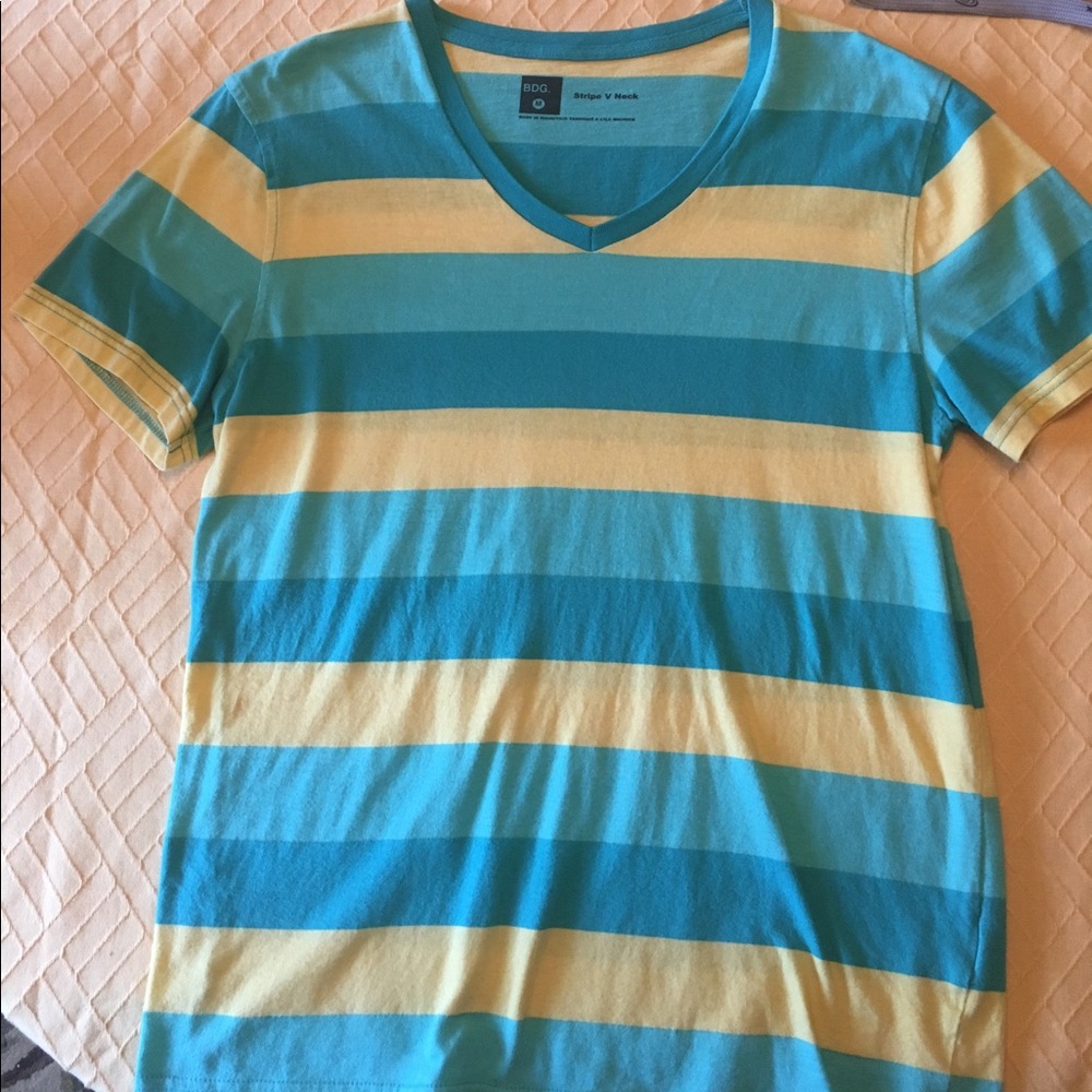V neck t-shirt