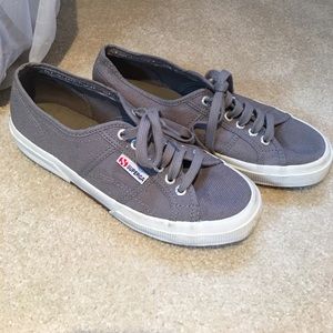 Gray SUPERGAS