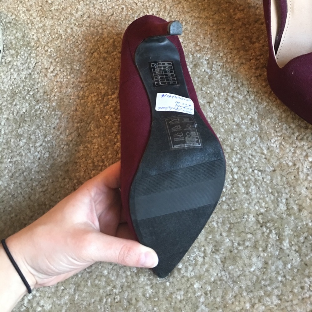 Shoes - Picture 2 of 3