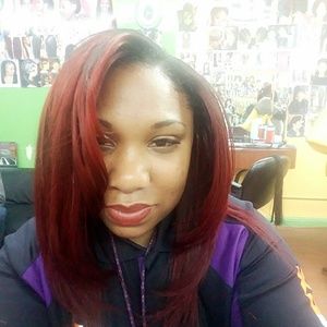 Meet your Posher, Lakeisha