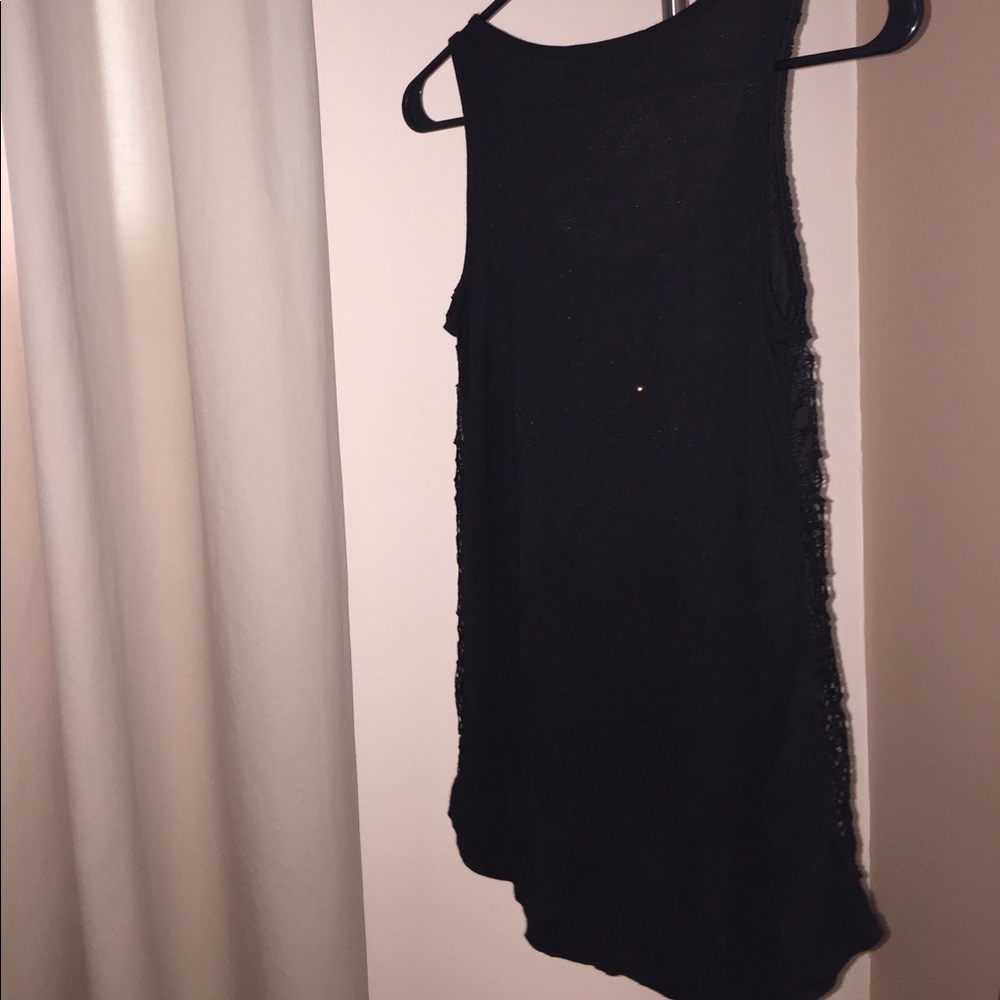 Top - Picture 2 of 2