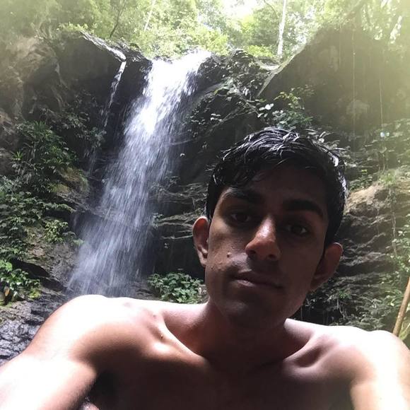 Meet your Posher, Nick - Picture 1 of 1