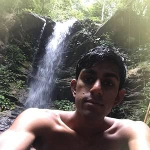 Meet your Posher, Nick