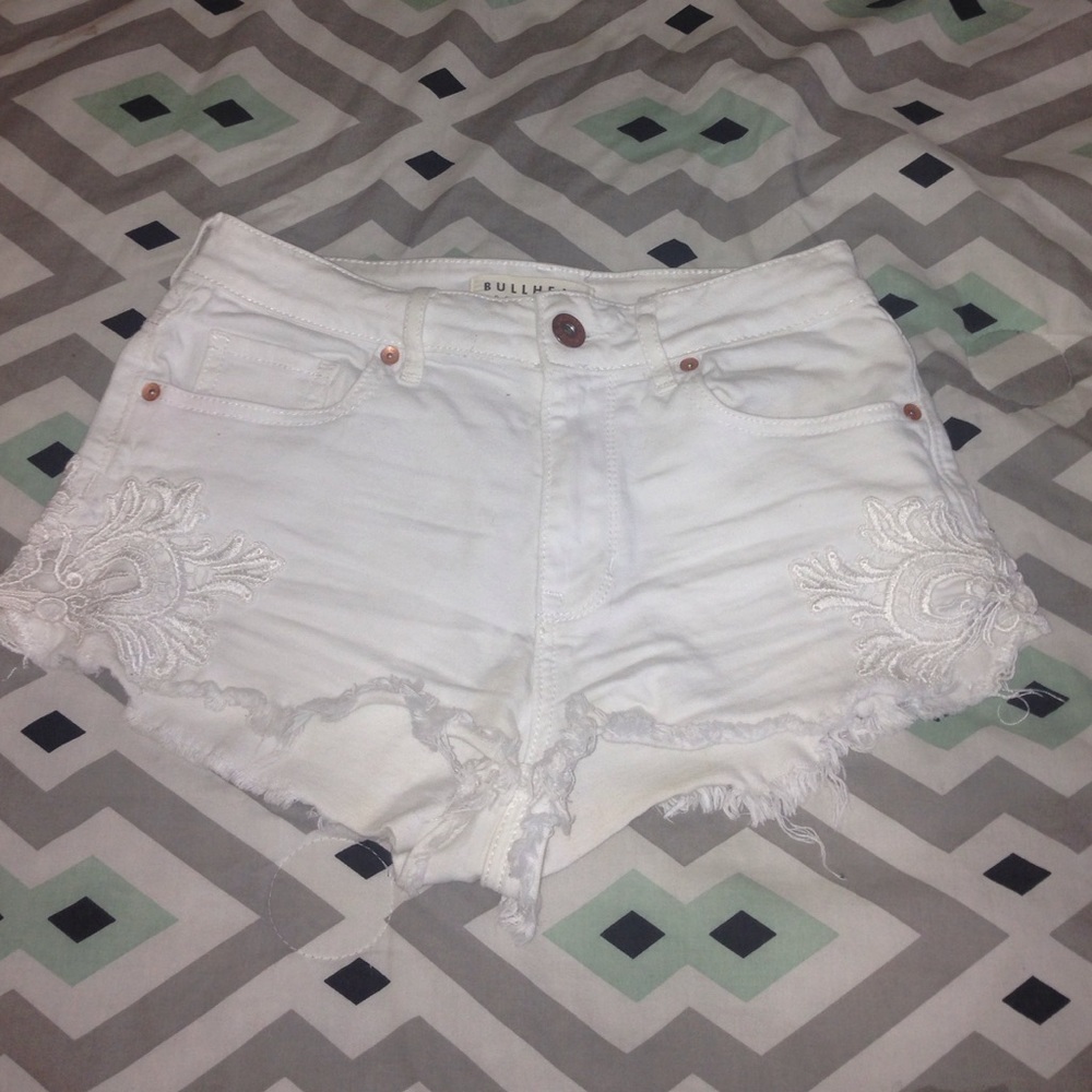 Bullhead High rise shorts / size 3