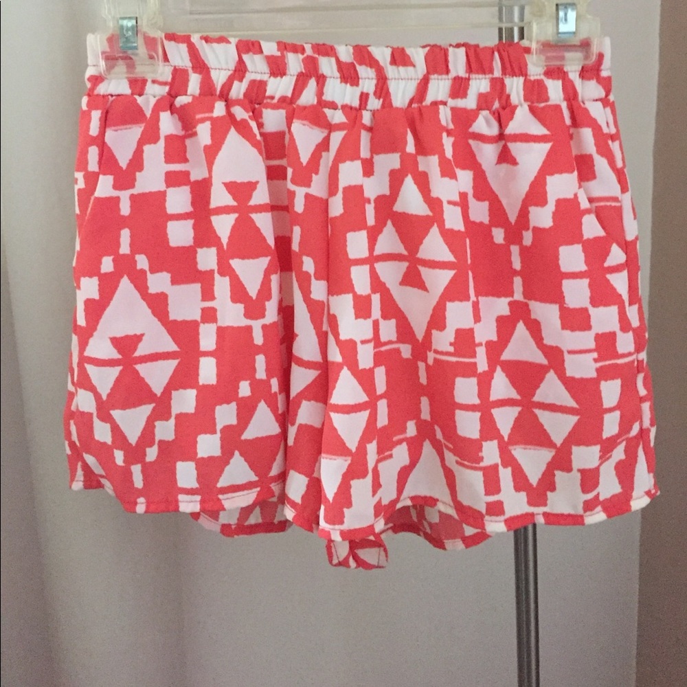 Patterned shorts