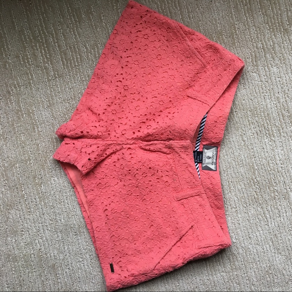 Lace coral shorts - Volcom, Juniors size 1