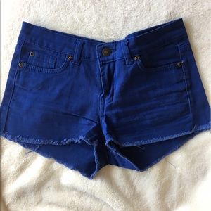 Royal blue stretchy jean shorts