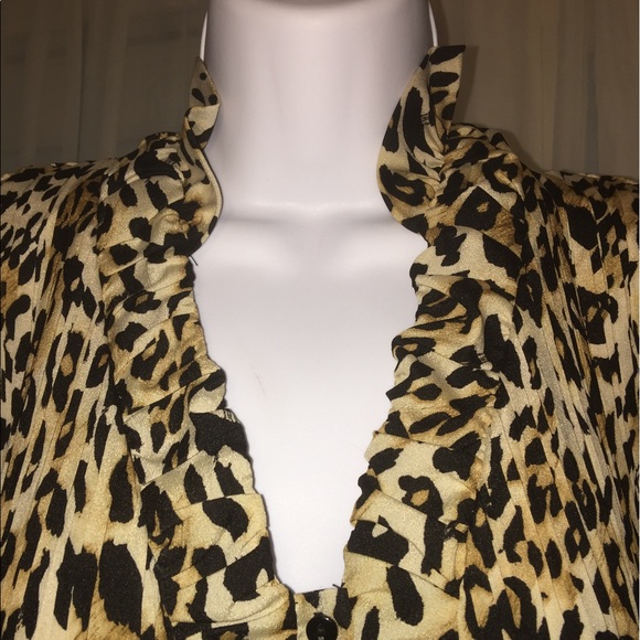 #2110. PLEATED ANIMAL PRINT TOP - Picture 2 of 3