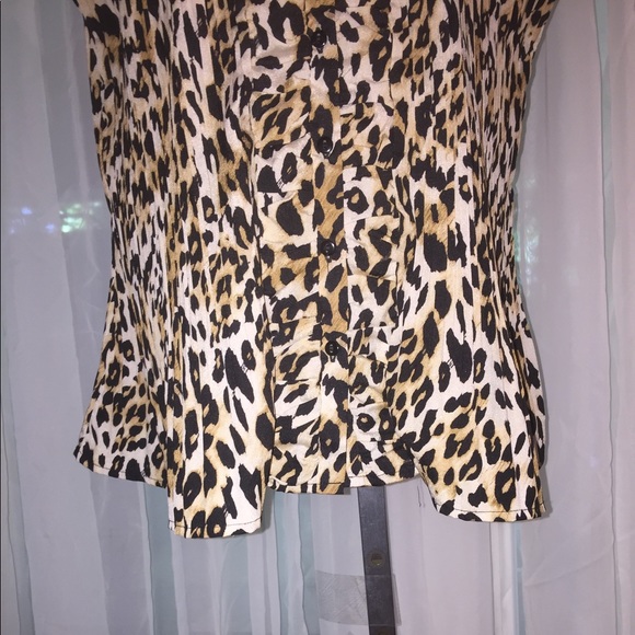 #2110. PLEATED ANIMAL PRINT TOP - Picture 3 of 3
