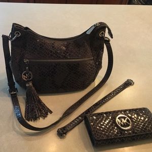 Michael Kors Cross Body purse and wallet