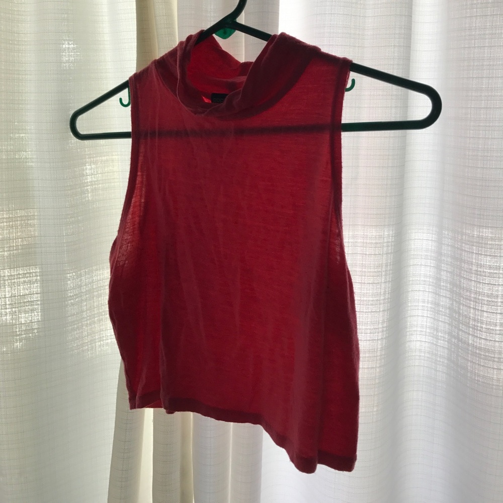 Turtle neck crop top