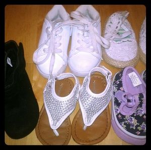 Lot of size four baby shoes