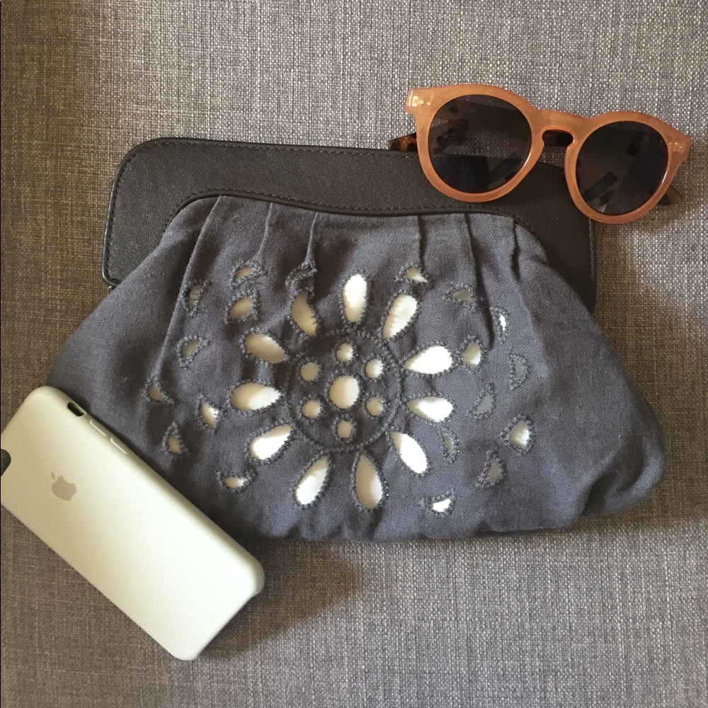 Old Navy clutch purse blue gray color eyelet