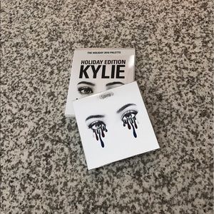 Kylie Cosmetics Holiday 2016 KyShadow