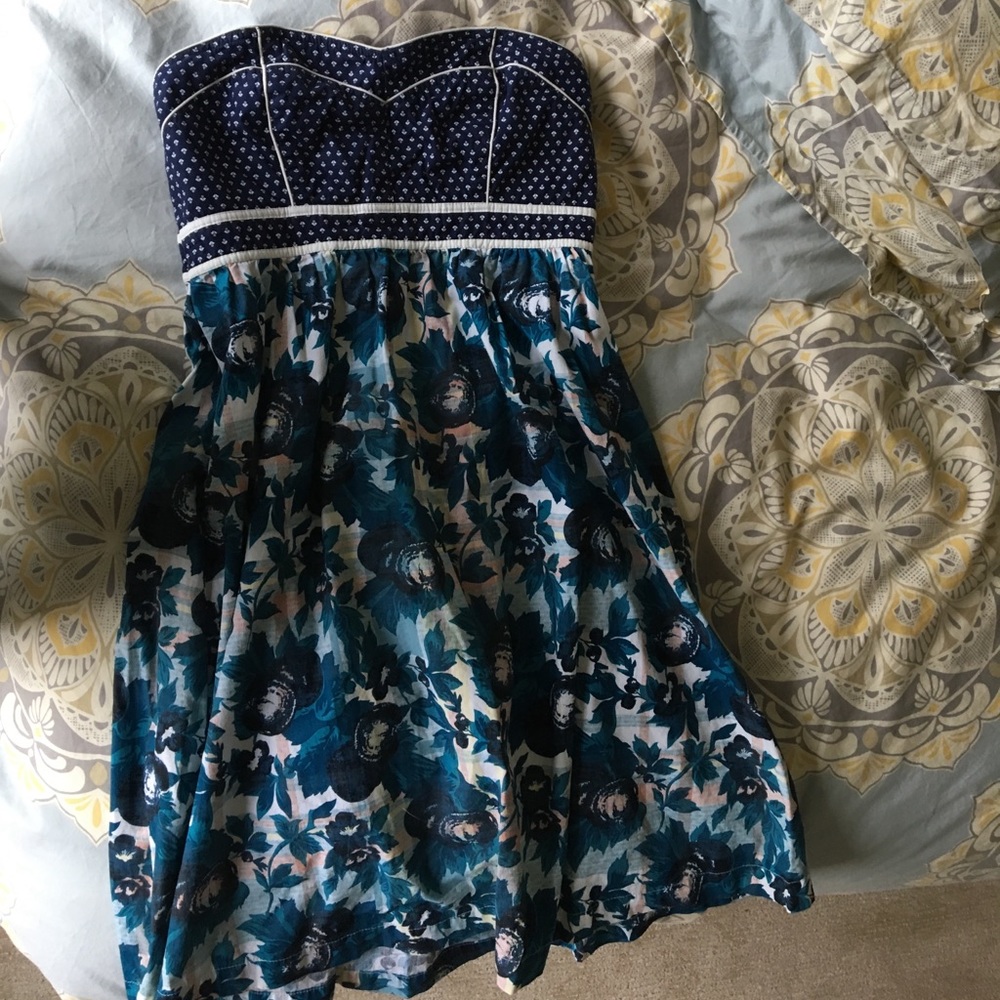 Floral Dress - Kimchi Blue, Size 2