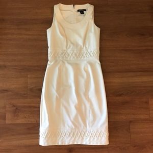 White Dress from White House Black Market - size 0