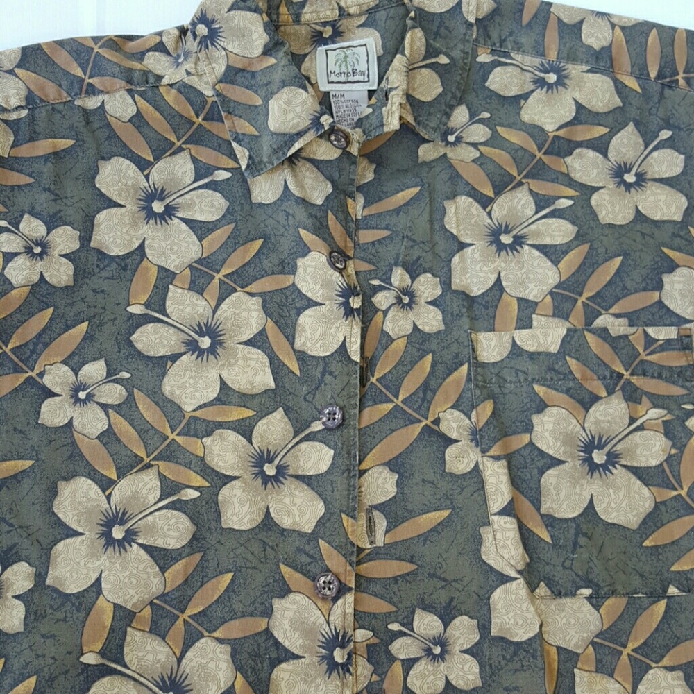 ♦️♦️Morro bay size Medium mens beach shirt