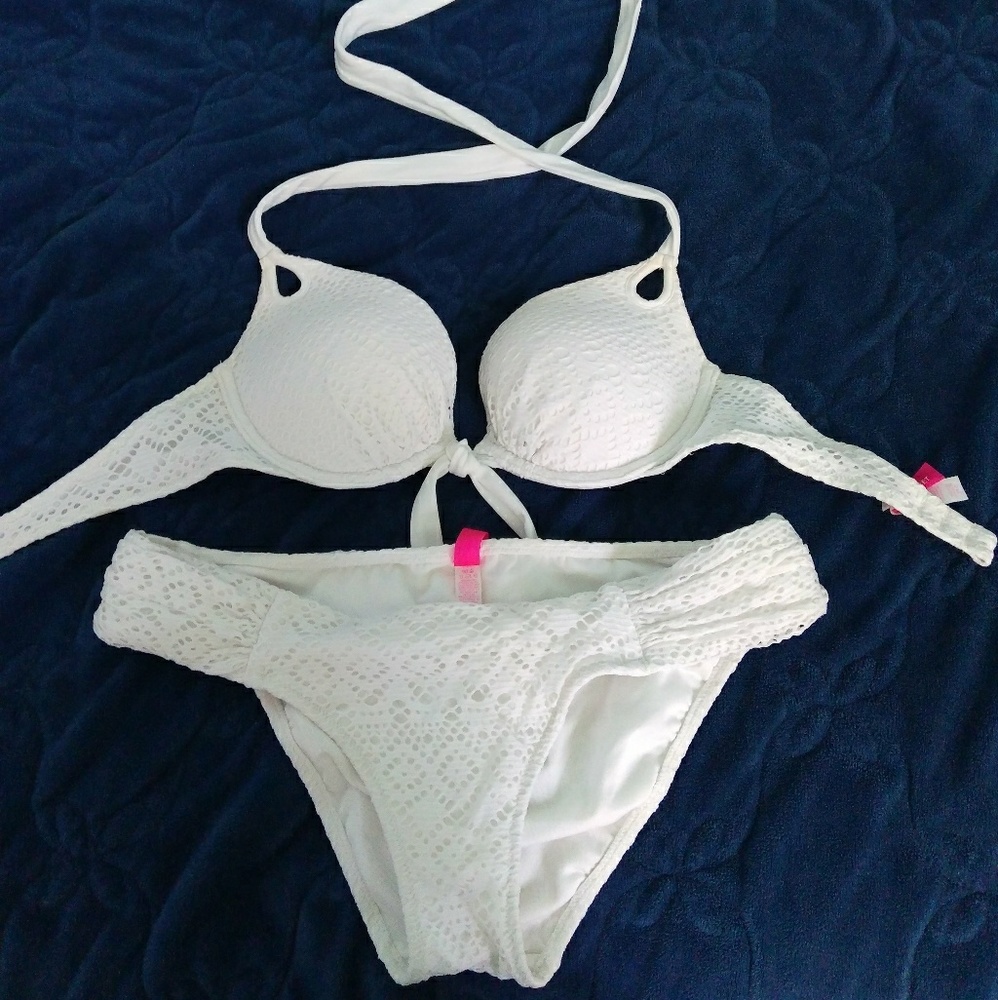 Victoria's Secret Bikini 32C, small