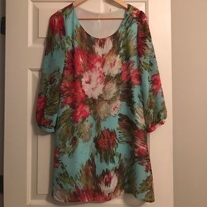 Gorgeous derby dress!