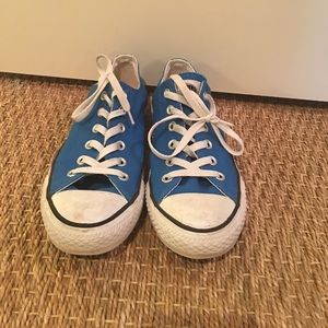 Converse Low Tops
