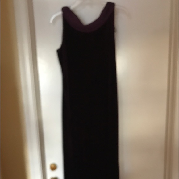 Long dark purple formal dress - Picture 4 of 4
