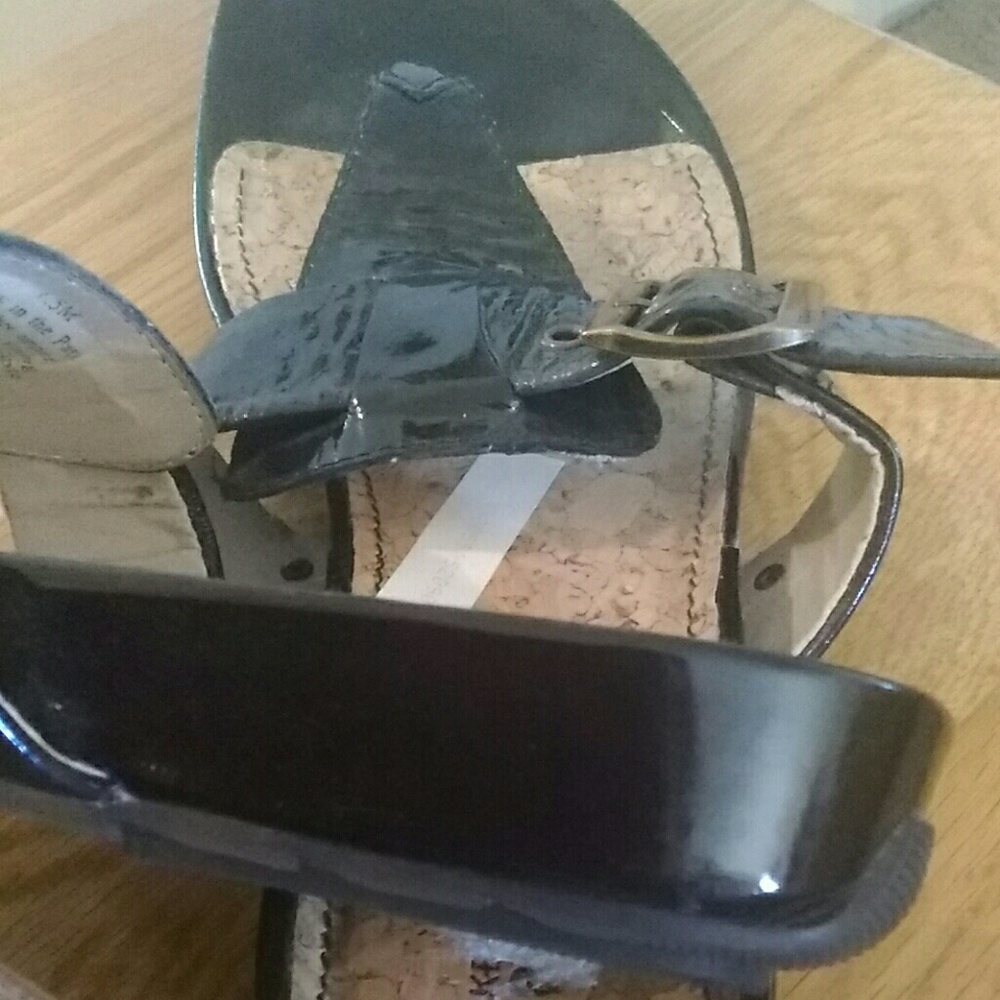 Reaction sandles❤ - Picture 7 of 7