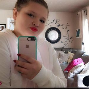 Meet your Posher, Kylie