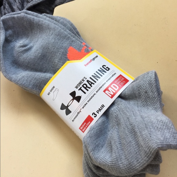 Under Armour Accessories - New Under Armour ankle socks. 😊