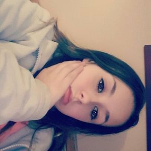 Meet your Posher, Halannah