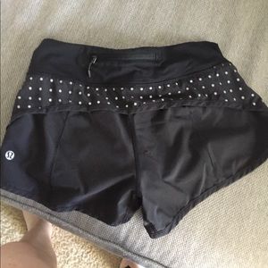 Size 4 Lulu lemon shorts