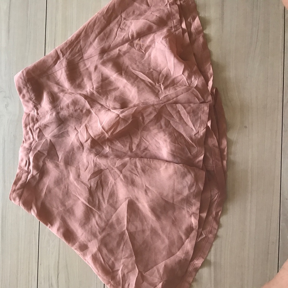 Reformation moth shorts - Picture 6 of 6