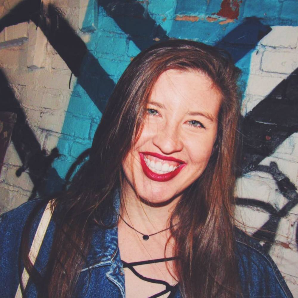 Meet your Posher, Courtney