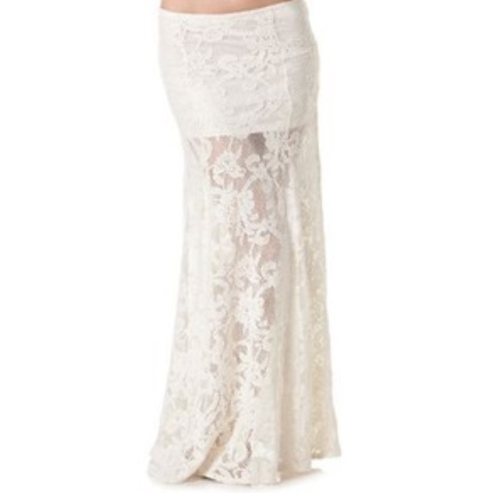 billabong / crochet maxi
