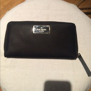 Kate spade zip wallet