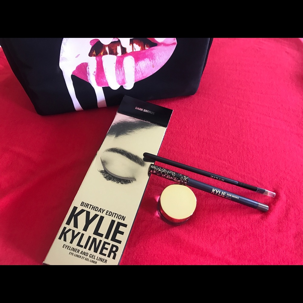 Kylie Cosmetics eye liner and gel liner