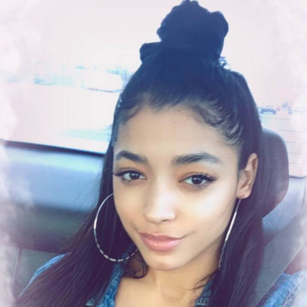 Meet your Posher, Celine