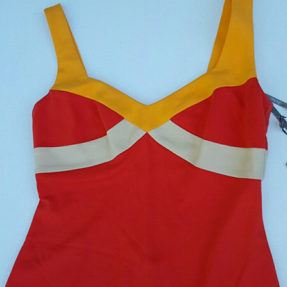 Muse size 10 ladies dress-nwts