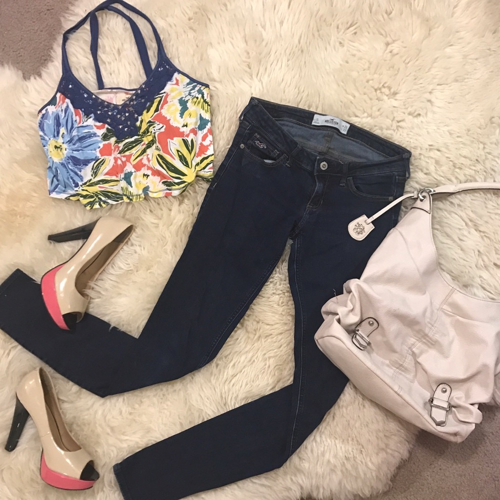 Hollister Floral Crop Top