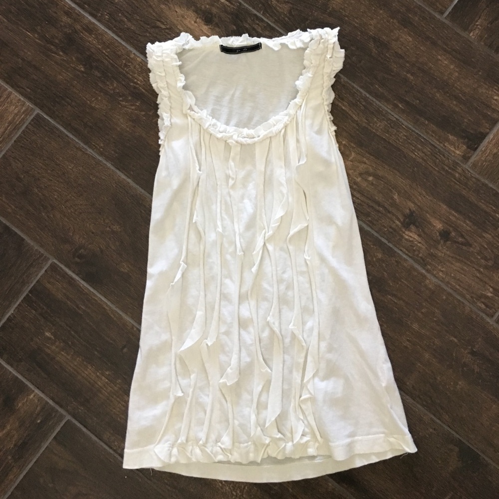 Off white ruffle tank