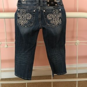 Miss Me fluer de lis Capri jeans