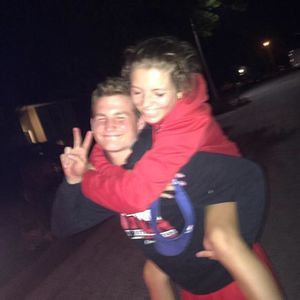 Meet your Posher, Dewey