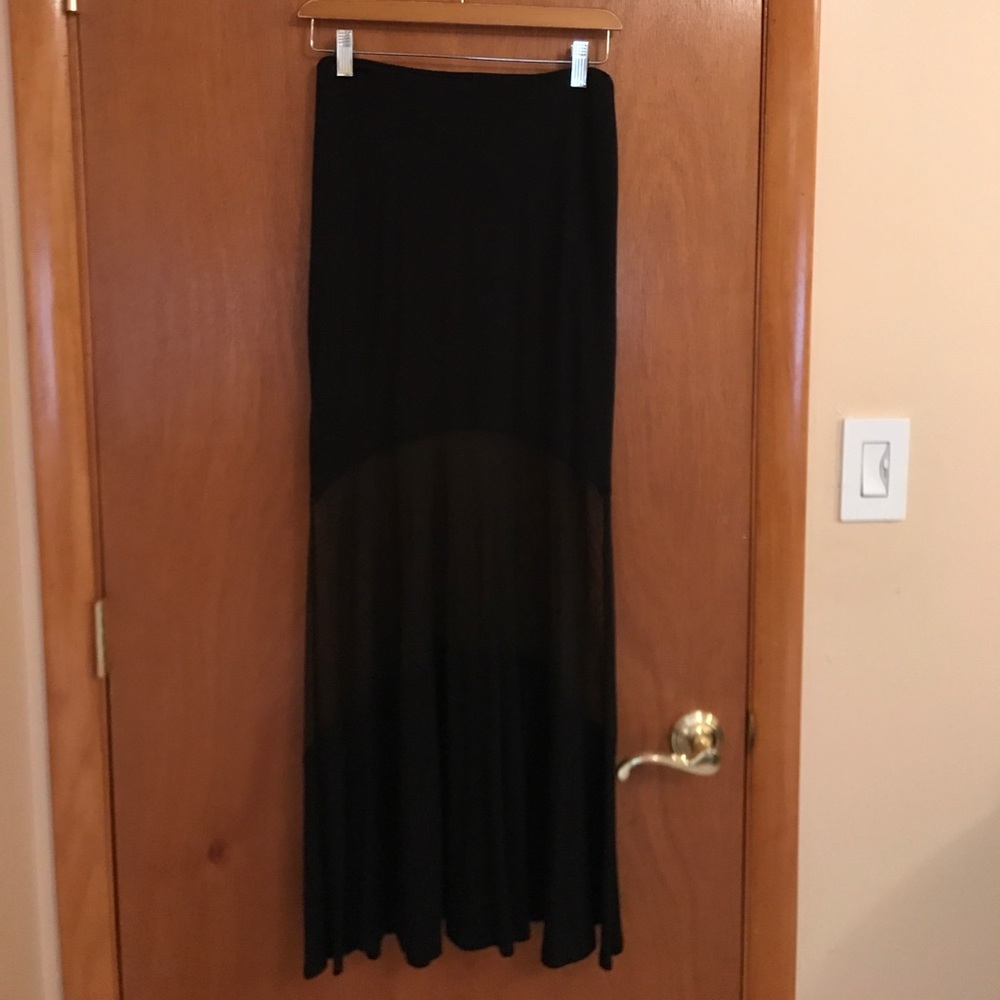 Bebe skirt